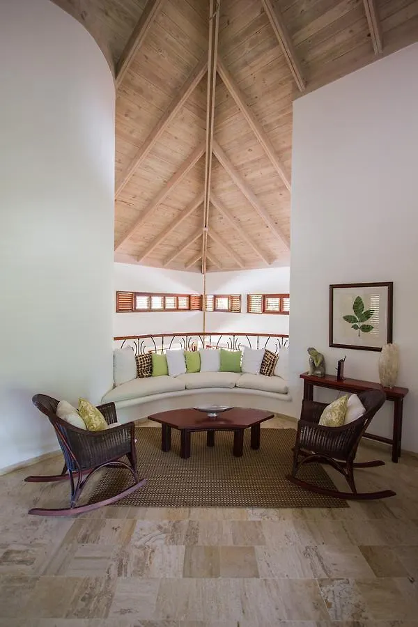 Villa Lujo Las Pinas 13 En Casa Campo La Romana